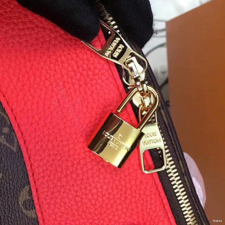 LV Bags 19T1L0608 0721